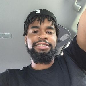 Meet your Posher, Bernie